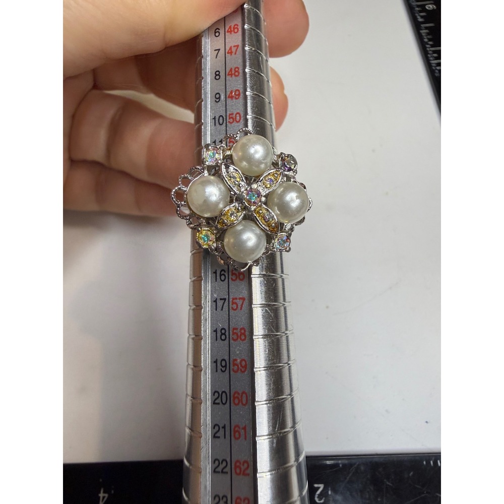 Sarah Coventry Silver Tone Faux Pearl Rhinestone Adjustable Cocktail Ring